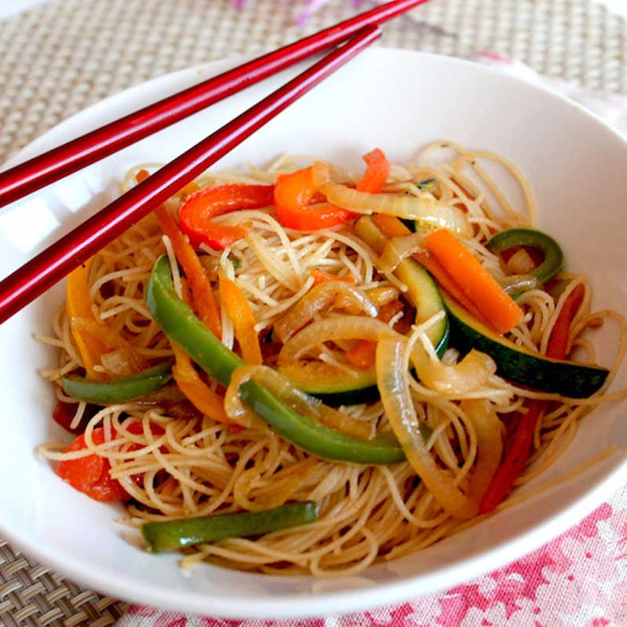 FIDEOS DE ARROZ: UN TOQUE ORIENTAL EN TU COCINA 🥢🍜